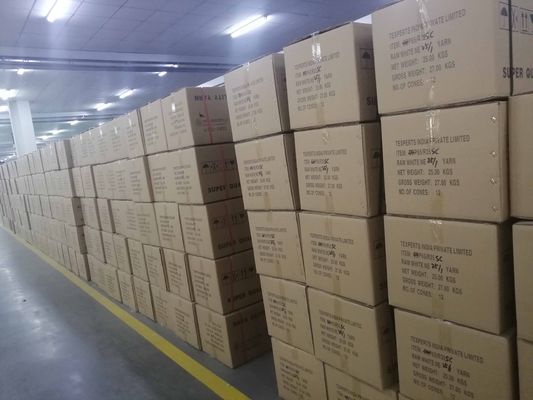 Устойчивая ТР 80/20 Ne 24/1 Ринг-Спун ПВ нита для вязания в текстильной промышленности